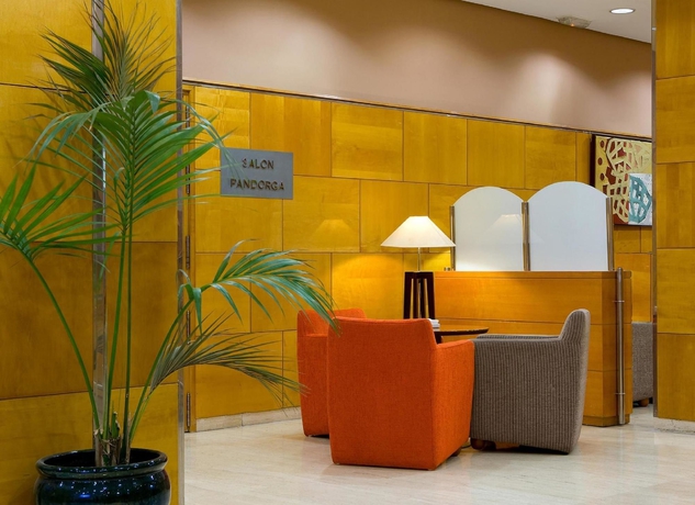 Imagen de los interiores del Hotel NH Ciudad Real. Foto 11