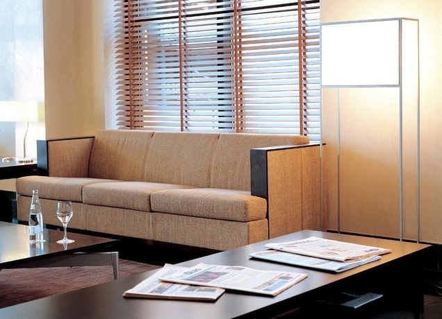 Imagen de los interiores del Hotel NH Ciudad de Almeria. Foto 15