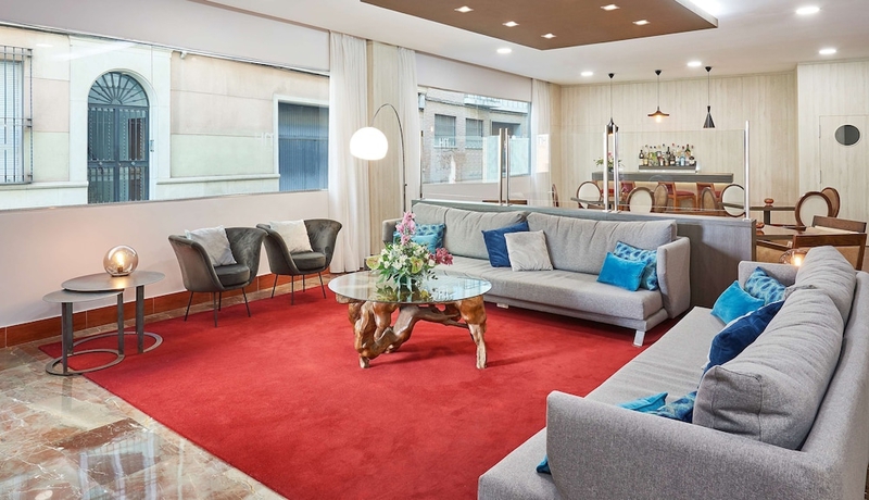 Imagen de los interiores del Hotel NH Córdoba Califa. Foto 11