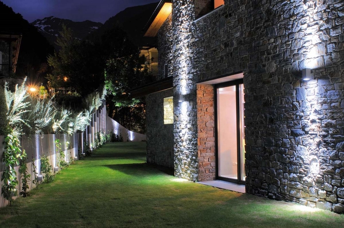 Imagen de los exteriores del Hotel NH Collection Andorra Palomé. Foto 9