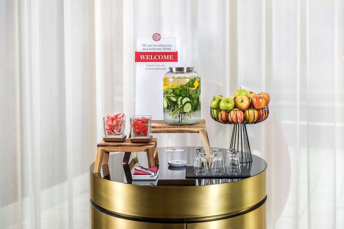 Imagen de los interiores del Hotel NH Collection Antwerp Centre. Foto 16