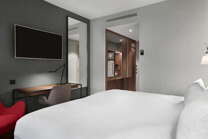 Imagen de la habitación del Hotel NH Collection Antwerp Centre. Foto 7