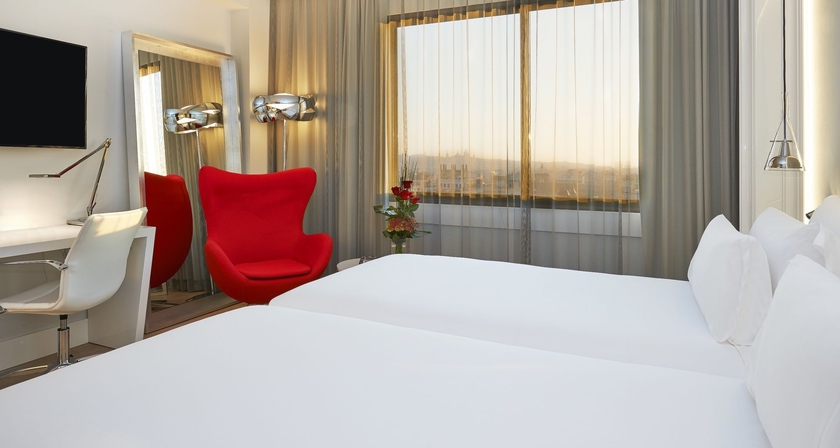 Imagen de la habitación del Hotel NH Collection Barcelona Gran Hotel Calderón. Foto 10