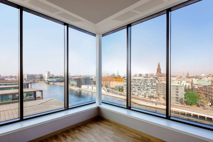 Imagen de la habitación del Hotel NH Collection Copenhagen. Foto 13