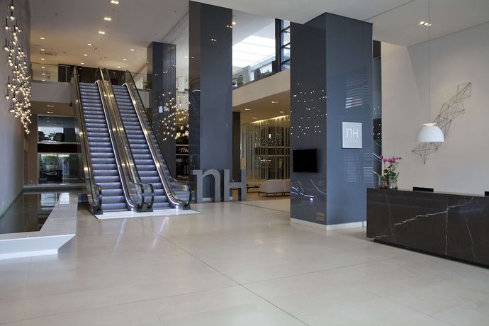 Imagen de los interiores del Hotel NH Collection Curitiba. Foto 15