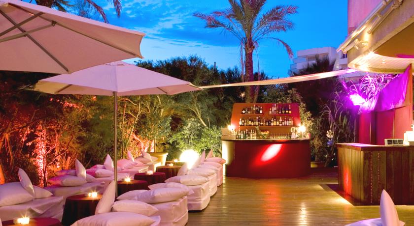 Imagen de los exteriores del Hotel NH Collection Ibiza. Foto 15