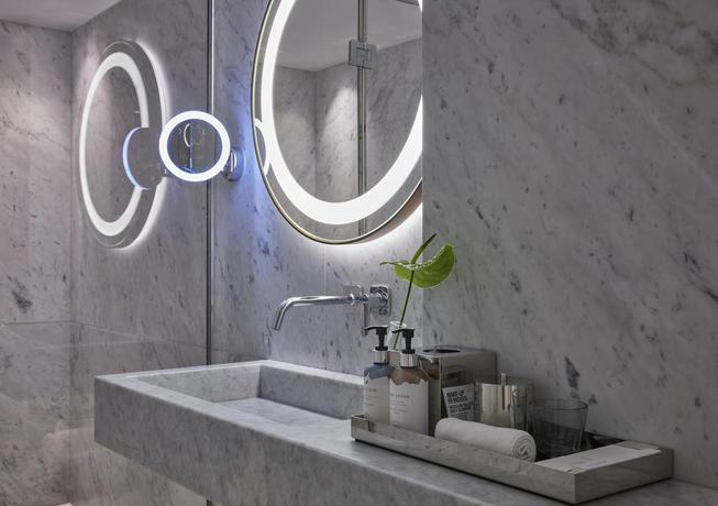 Imagen de la habitación del Hotel NH Collection Ibiza. Foto 12