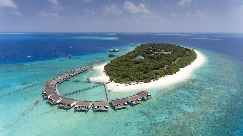 Imagen general del Hotel NH Collection Maldives Reethi Resort. Foto 1