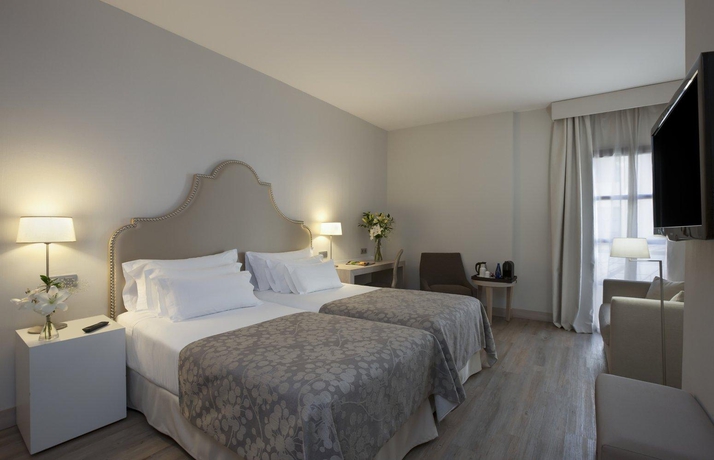 Imagen de la habitación del Hotel NH Collection Palacio de C&oacute;rdoba. Foto 5