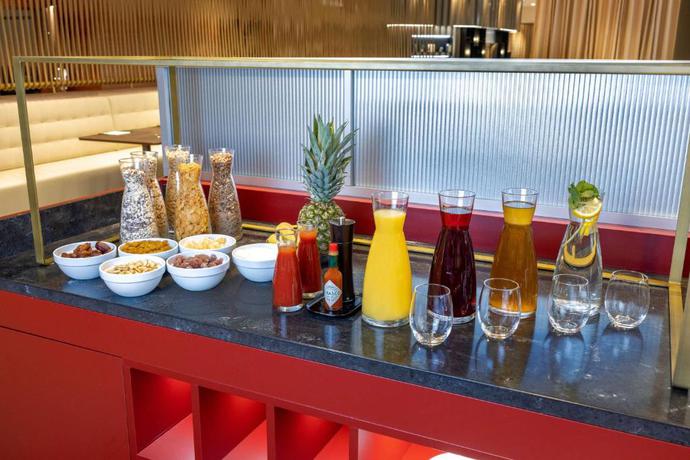 Imagen del bar/restaurante del Hotel NH Collection Salzburg City. Foto 6