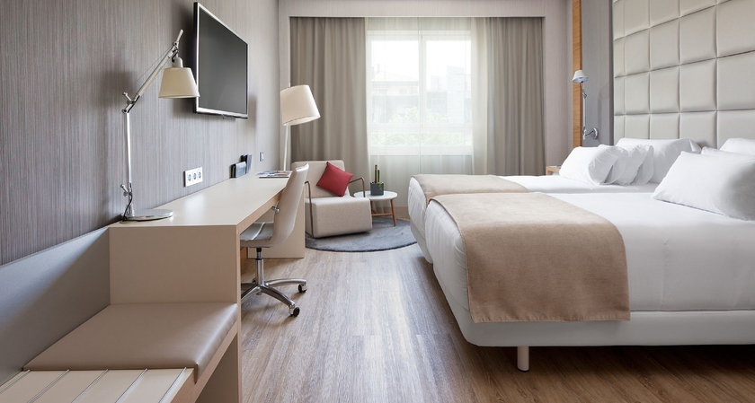 Imagen de la habitación del Hotel NH Collection San Sebastián Aránzazu. Foto 9