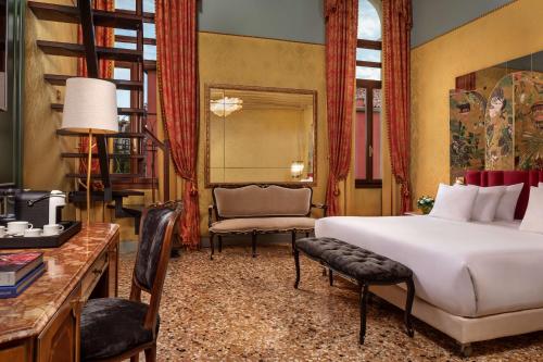 Imagen de la habitación del Hotel NH Collection Venezia Grand Hotel Palazzo dei Dogi. Foto 18