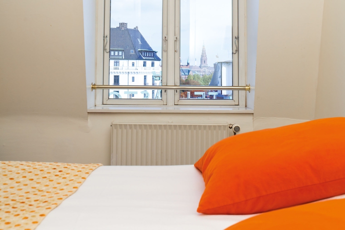 Imagen de la habitación del Hotel NH Copenhagen Grand Joanne. Foto 5