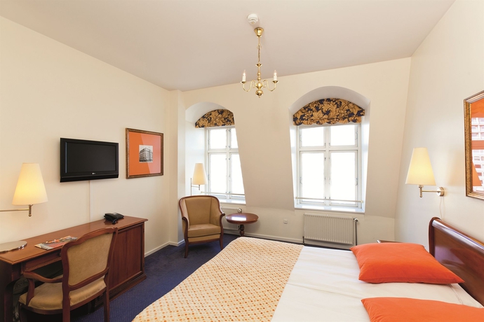 Imagen de la habitación del Hotel NH Copenhagen Grand Joanne. Foto 7