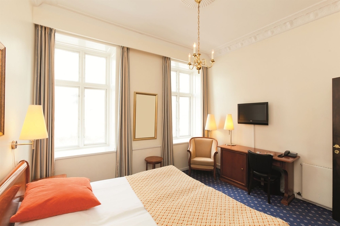 Imagen de la habitación del Hotel NH Copenhagen Grand Joanne. Foto 13