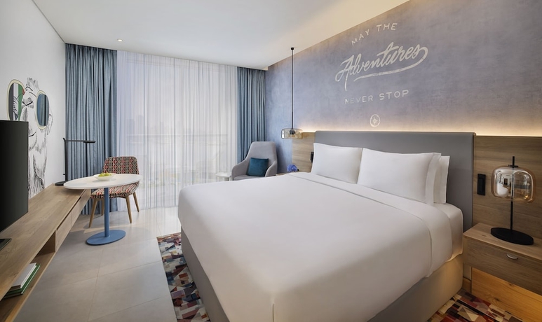 Imagen de la habitación del Hotel NH Dubai The Palm. Foto 16