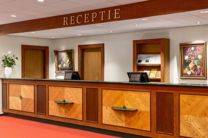 Imagen de los interiores del Hotel NH Geldrop. Foto 13