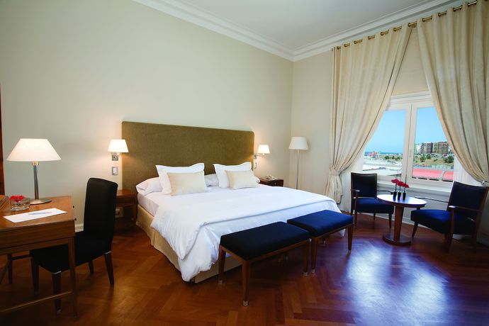 Imagen de la habitación del Hotel NH Gran Hotel Provincial. Foto 6