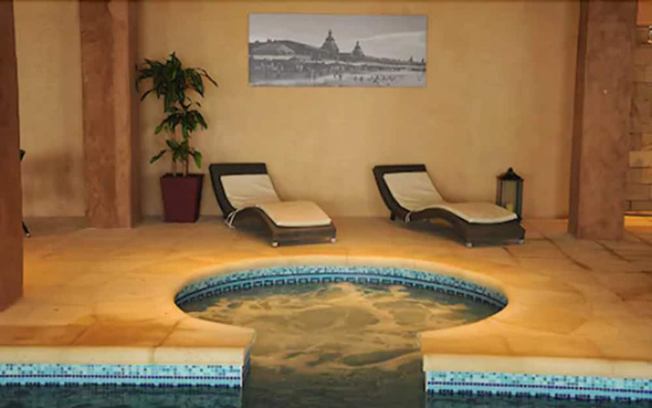 Imagen de la piscina del Hotel NH Gran Hotel Provincial. Foto 13