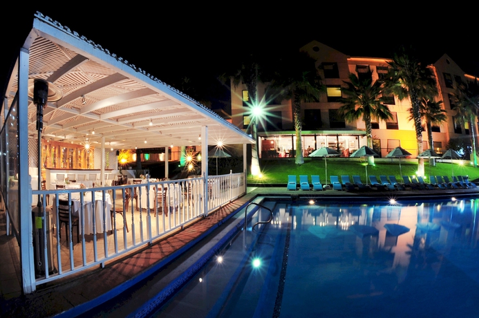 Imagen general del Hotel NH Iquique Costa. Foto 3