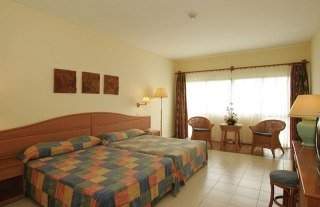 Imagen de la habitación del Hotel NH Krystal Laguna Villas & Resort All Inclusive. Foto 6