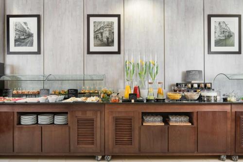 Imagen general del Hotel NH Lisboa Campo Grande. Foto 5