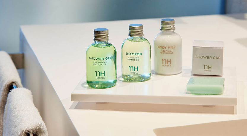 Imagen de la habitación del Hotel NH Luz Huelva. Foto 12