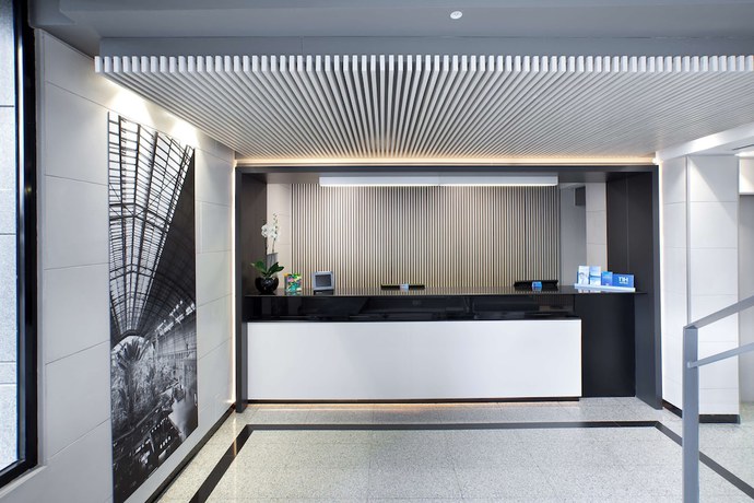 Imagen de los interiores del Hotel NH Madrid Atocha. Foto 18