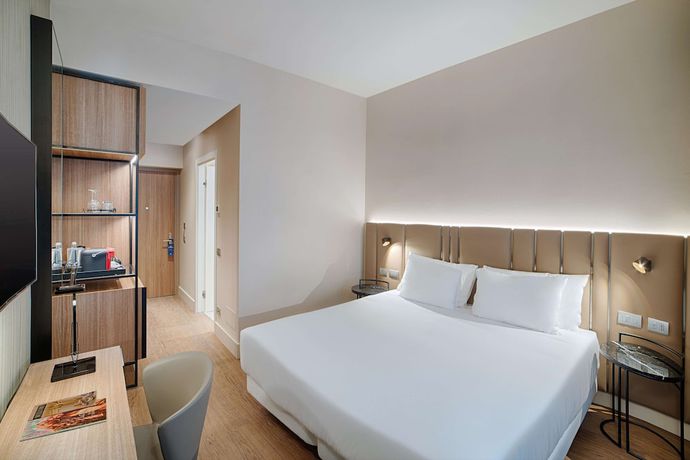 Imagen de la habitación del Hotel NH Milano Corso Buenos Aires. Foto 9