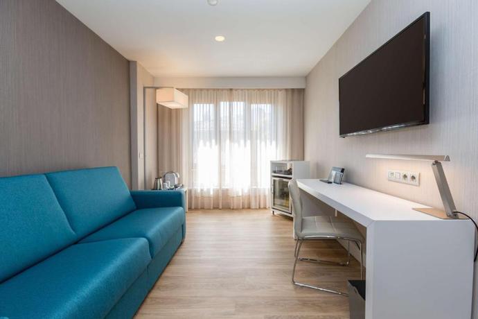 Imagen de la habitación del Hotel NH Oviedo Principado. Foto 4