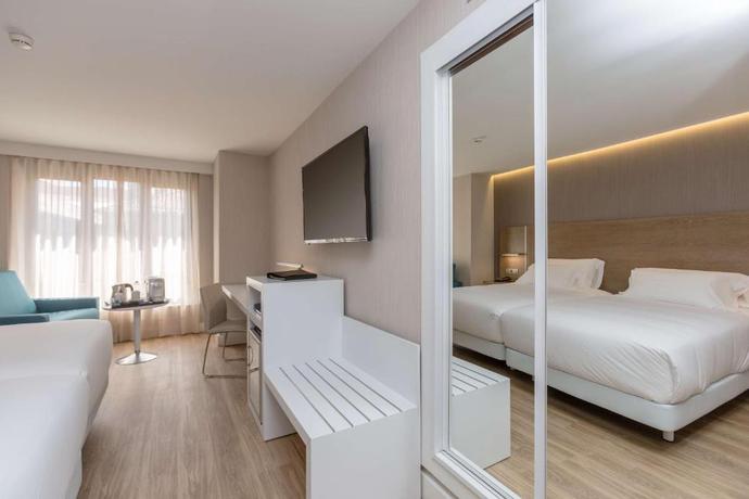 Imagen de la habitación del Hotel NH Oviedo Principado. Foto 6