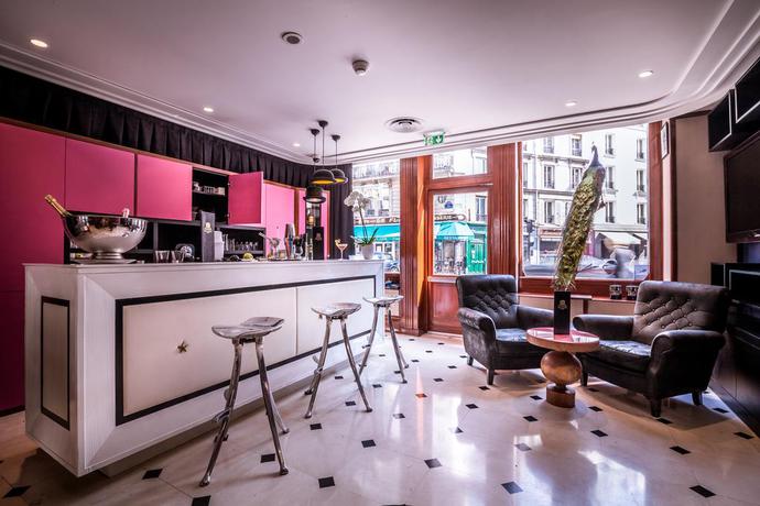 Imagen del bar/restaurante del Hotel NH Paris Opéra Faubourg. Foto 2