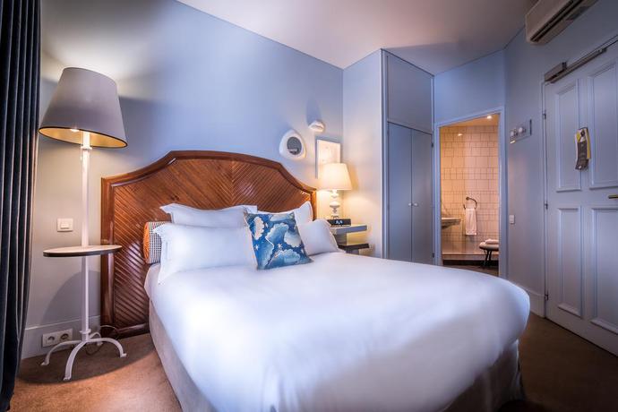 Imagen de la habitación del Hotel NH Paris Opéra Faubourg. Foto 10