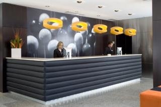 Imagen de los interiores del Hotel NH Prisma. Foto 7