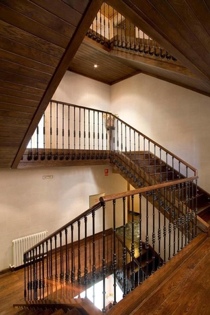 Imagen de los interiores del Hotel NH Salamanca Palacio de Castellanos. Foto 16