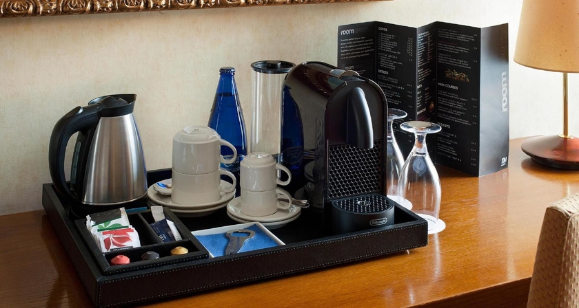 Imagen de los exteriores del Hotel NH Salamanca Palacio de Castellanos. Foto 14