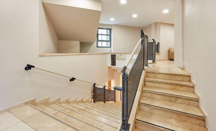 Imagen de los interiores del Hotel NH Valencia Las Ciencias. Foto 8