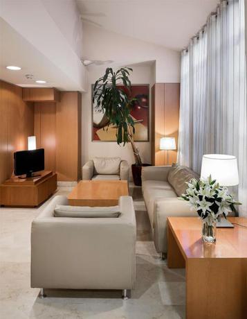 Imagen de los interiores del Hotel NH Valencia Las Ciencias. Foto 12