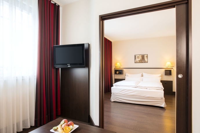 Imagen de la habitación del Hotel NH Wien City. Foto 8