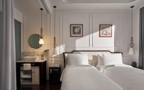 Imagen de la habitación del Hotel NIA. Foto 19