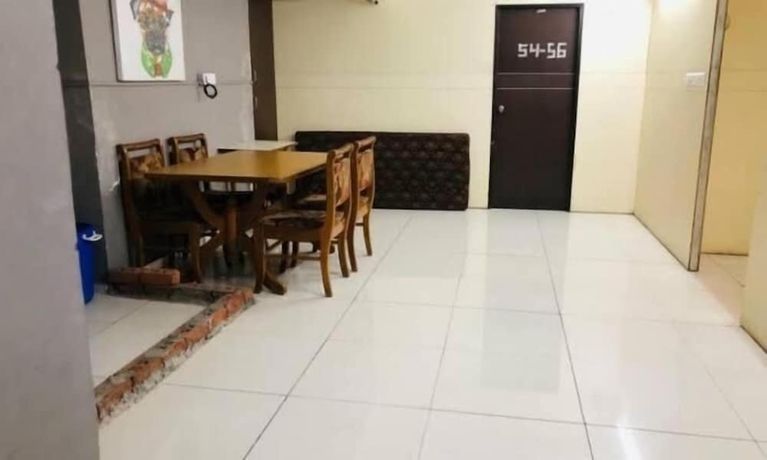 Imagen de los interiores del Hotel NIGHT-HALT Dormitory - Hostel. Foto 17