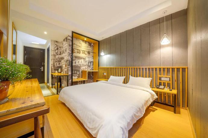 Imagen de la habitación del Hotel NINGLAI HOTEL. Foto 8
