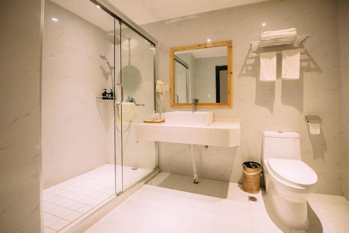 Imagen de la habitación del Hotel NINGLAI HOTEL. Foto 14
