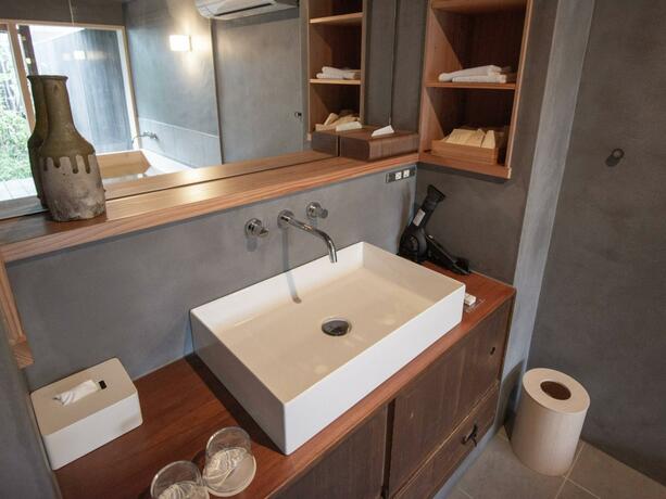 Imagen general del Hotel NIPPONIA HOTEL 伊賀上野 城下町. Foto 22