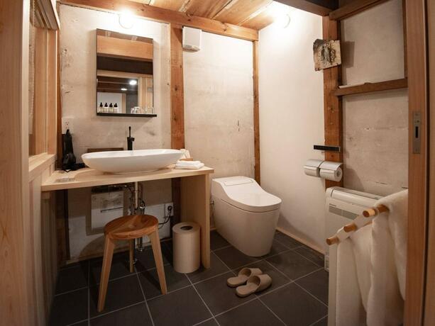 Imagen general del Hotel NIPPONIA HOTEL 伊賀上野 城下町. Foto 27