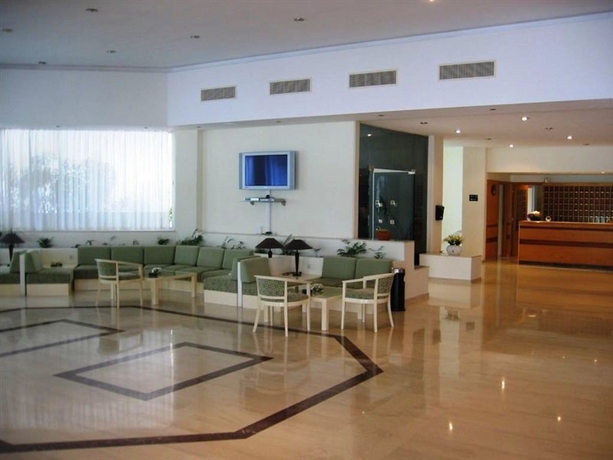 Imagen general del Hotel NIRIIDES. Foto 5