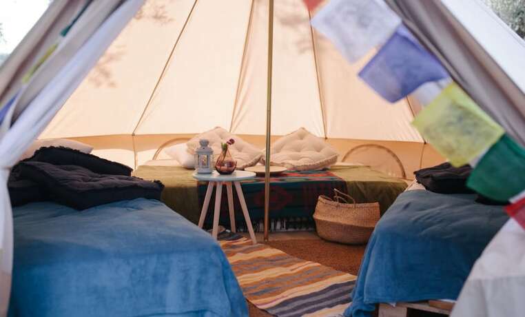 Imagen de la habitación del Hotel NISI Campsite. Foto 15