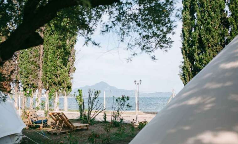 Imagen general del Hotel NISI Campsite. Foto 3