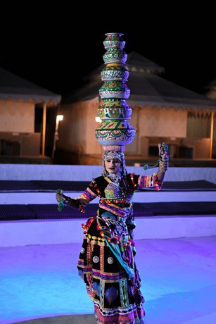 Imagen de los interiores del Hotel NK Desert Camp and Resort. Foto 11