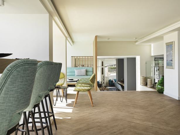 Imagen de los interiores del Hotel NLH MATI Seafront - Neighborhood Lifestyle Hotels. Foto 13